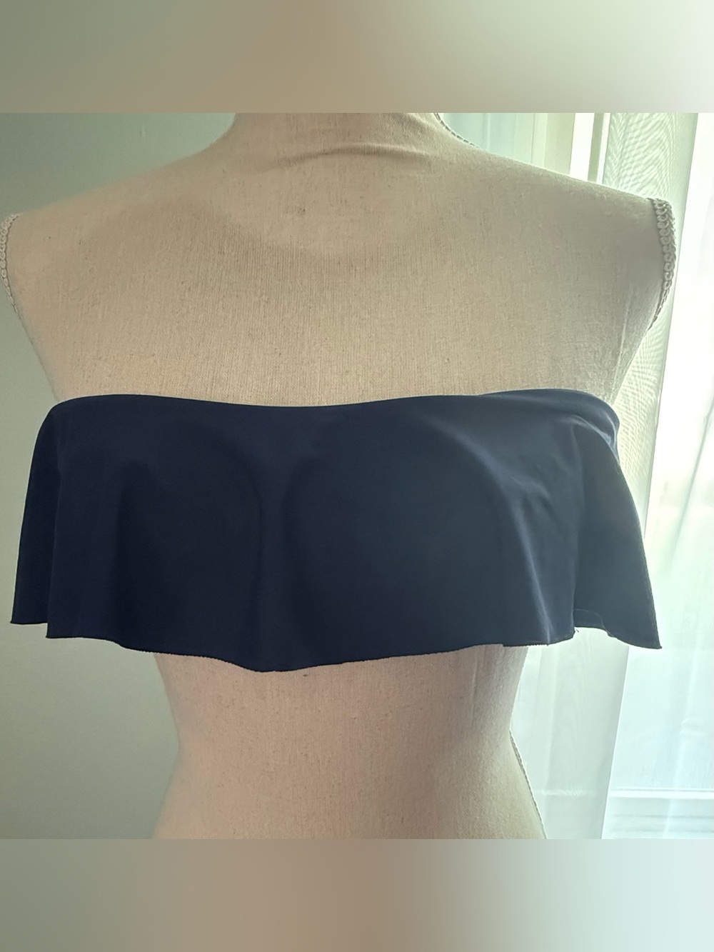 L*Space Lynn Navy Blue Strapless Ruffle Bikini Swim Top / Small / LIKE NEW! 💙